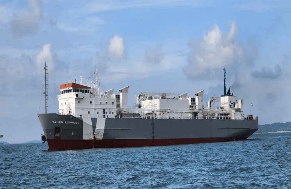 DEVON V
Livestock Carrier
IMO: 9142590